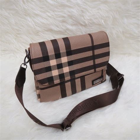 tas burberry pria original|burberry indonesia.